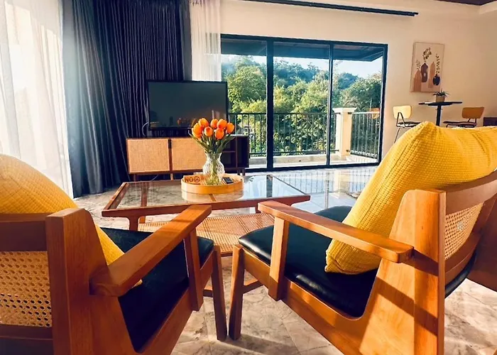 Ocean Pie Phuket - Adult Only
