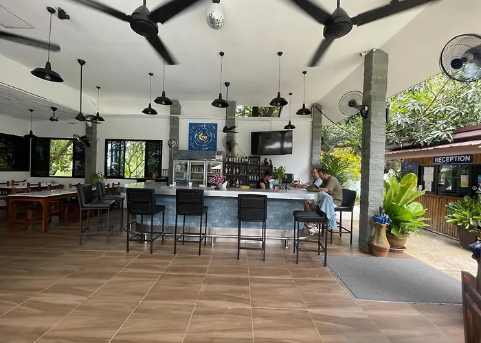 Lotus Bleu Resort&Restaurant